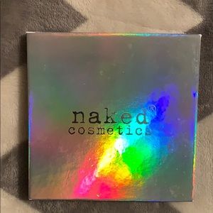 Naked cosmetics holographic highlighter